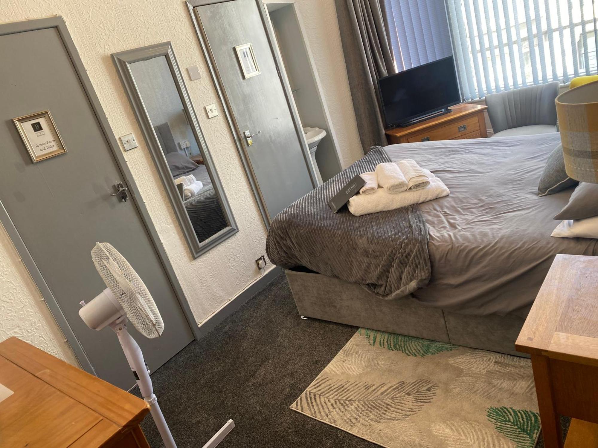 Bradburys Of Hotel Blackpool